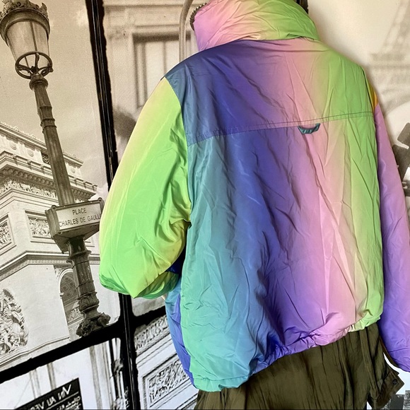 NWT URBAN OUTFITTERS - BDG | Trendy Rainbow Tie-Die Look Cozy Statement Pc Sz S - Picture 7 of 14